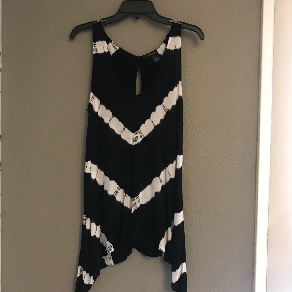 Black and white long tank.
